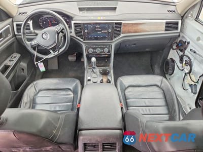 Zdjęcie 8 z 14 samochodu: 2018 VOLKSWAGEN ATLAS SEL PREMIUM VIN:1V2NR2CA7JC542366 - miniatura