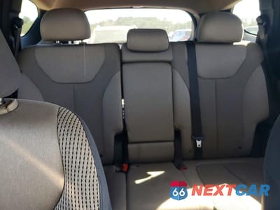 Zdjęcie 10 z 12 samochodu: 2023 HYUNDAI SANTA FE SEL VIN:5NMS24AJ8PH491669 - miniatura
