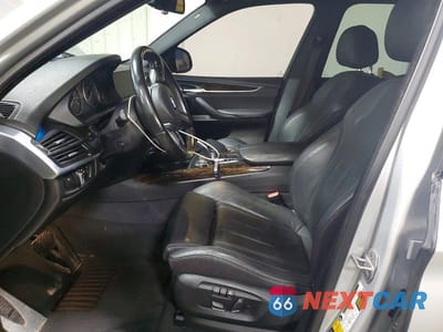 Zdjęcie 7 z 12 samochodu: 2018 BMW X5 XDRIVE35I VIN:5UXKR0C53J0X94336 - miniatura