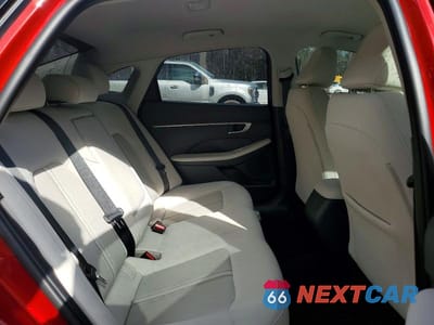 Zdjęcie 10 z 12 samochodu: 2025 HYUNDAI SONATA SEL VIN:KMHL64JA7SA507657 - miniatura