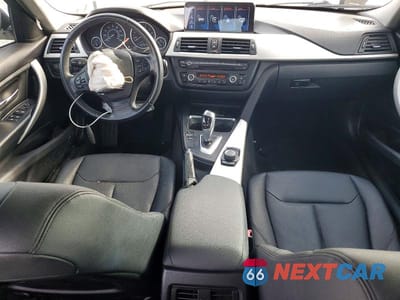 Zdjęcie 8 z 11 samochodu: 2013 BMW 320 I VIN:WBA3B1C55DK128682 - miniatura