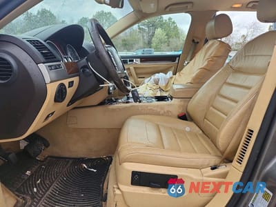 Zdjęcie 7 z 12 samochodu: 2008 VOLKSWAGEN TOUAREG 2 V6 VIN:WVGBE77L28D004943 - miniatura
