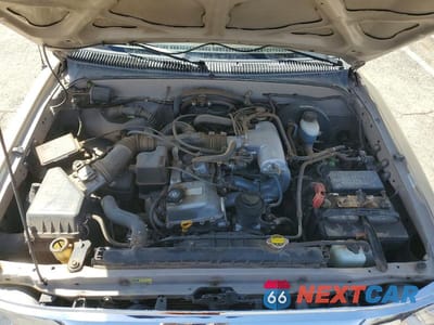 Zdjęcie 11 z 12 samochodu: 2002 TOYOTA TACOMA PRERUNNER VIN:5TEGM92N32Z079487 - miniatura