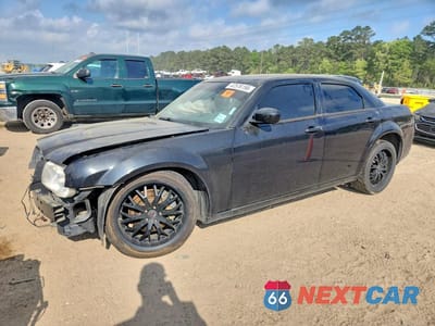 2007 CHRYSLER 300C 2C3KA63H27H833741 - główne zdjęcie licytacji z USA - miniatura