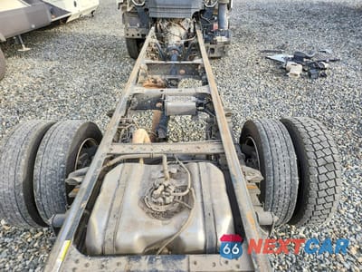 Zdjęcie 10 z 14 samochodu: 2024 ISUZU NPR HD TRUCK CAB AND CHASSIS VIN:54DC4W1D1RS202722 - miniatura