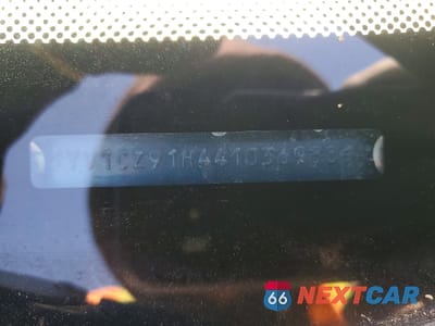 Zdjęcie 13 z 13 samochodu: 2004 VOLVO XC90 T6 VIN:YV1CZ91H441036988 - miniatura