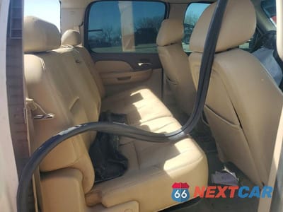 Zdjęcie 10 z 13 samochodu: 2011 GMC SIERRA K3500 SLT VIN:1GT424C89BF128287 - miniatura