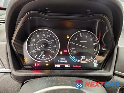 Zdjęcie 9 z 11 samochodu: 2016 BMW X1 XDRIVE28I VIN:WBXHT3Z38G4A51067 - miniatura