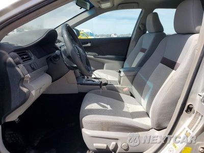 Zdjęcie 7 z 12 samochodu: 2012 TOYOTA CAMRY LE VIN:4T1BF1FK1CU013130 - miniatura