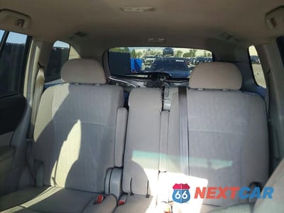 Zdjęcie 10 z 13 samochodu: 2013 TOYOTA HIGHLANDER BASE VIN:5TDBK3EH0DS219336 - miniatura