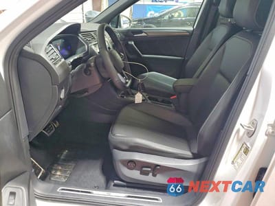 Zdjęcie 7 z 12 samochodu: 2024 VOLKSWAGEN TIGUAN SE R-LINE BLACK VIN:3VV8B7AX7RM210009 - miniatura