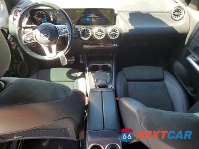 Zdjęcie 8 z 13 samochodu: 2023 MERCEDES-BENZ GLA 250 4MATIC VIN:W1N4N4HB6PJ455867 - miniatura