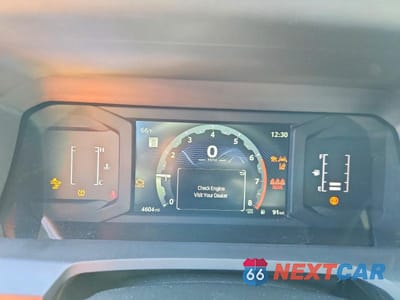 Zdjęcie 9 z 12 samochodu: 2025 TOYOTA TACOMA SR5 VIN:3TMLB5JN9SM194624 - miniatura