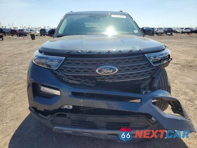 Piąte zdjęcie samochodu w środku: 2024 FORD EXPLORER XLT VIN:1FMSK8DH2RGA34765 - miniatura