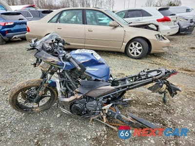 Trzecie zdjęcie samochodu z tyłu: 2022 KAWASAKI EX400 VIN:JKAEXKH16NDAH4252 - miniatura