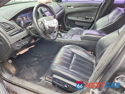 Zdjęcie 7 z 12 samochodu: 2019 CHRYSLER 300 S VIN:2C3CCAGG2KH569772 - miniatura