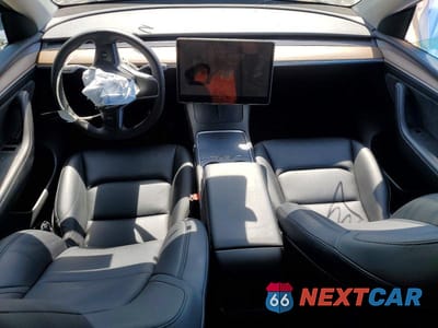 Zdjęcie 8 z 11 samochodu: 2023 TESLA MODEL Y VIN:7SAYGDEE0PF620291 - miniatura