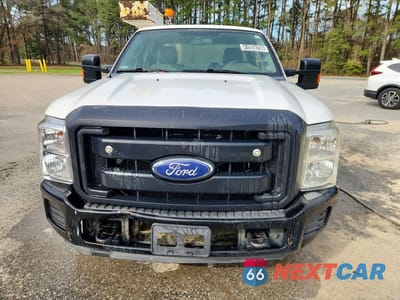 Piąte zdjęcie samochodu w środku: 2015 FORD F350 SUPER DUTY VIN:1FD8X3A63FEC57518 - miniatura
