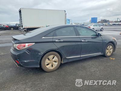 Trzecie zdjęcie samochodu z tyłu: 2015 HYUNDAI SONATA HYBRID BASE VIN:KMHEC4A43FA124171 - miniatura