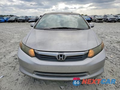 Piąte zdjęcie samochodu w środku: 2012 HONDA CIVIC LX VIN:2HGFB2F5XCH303016 - miniatura