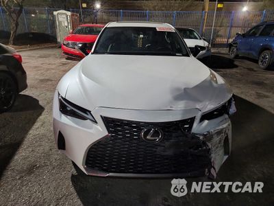 Piąte zdjęcie samochodu w środku: 2023 LEXUS IS 300 BASE VIN:JTHD81F25P5051417 - miniatura
