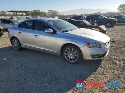 Czwarte zdjęcie samochodu z boku: 2014 VOLVO S60 T5 VIN:YV1612FS1E1280633 - miniatura