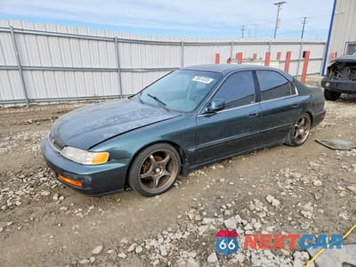 1996 HONDA ACCORD LX 1HGCD5632TA013431 - główne zdjęcie licytacji z USA - miniatura