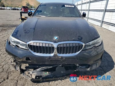 Piąte zdjęcie samochodu w środku: 2021 BMW 330I VIN:3MW5R1J03M8B69325 - miniatura