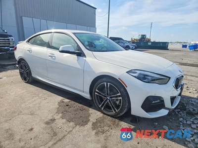 Czwarte zdjęcie samochodu z boku: 2024 BMW 228XI VIN:WBA73AK00R7R63054 - miniatura