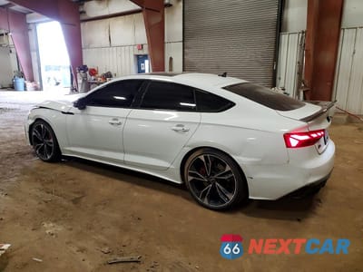 Drugie zdjęcie samochodu z przodu: 2025 AUDI S5 PREMIUM PLUS VIN:WAUC4CF51SA014960 - miniatura