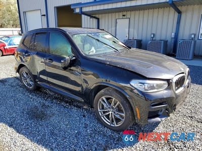 Czwarte zdjęcie samochodu z boku: 2020 BMW X3 XDRIVE30I VIN:5UXTY5C01L9B39215 - miniatura