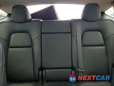 Zdjęcie 10 z 13 samochodu: 2023 TESLA MODEL Y VIN:7SAYGAEE3PF788845 - miniatura