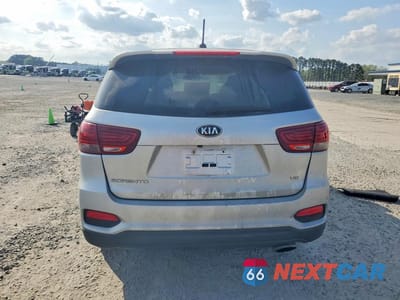 Zdjęcie 6 z 13 samochodu: 2019 KIA SORENTO LX V6 VIN:5XYPG4A5XKG492657 - miniatura
