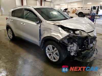 Czwarte zdjęcie samochodu z boku: 2019 KIA SPORTAGE LX VIN:KNDPMCAC6K7613408 - miniatura
