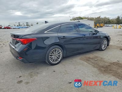Trzecie zdjęcie samochodu z tyłu: 2020 TOYOTA AVALON HYBRID LIMITED VIN:4T1D21FB2LU018731 - miniatura