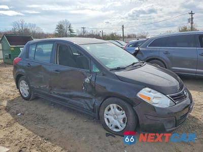 Czwarte zdjęcie samochodu z boku: 2011 NISSAN VERSA 1.8 S VIN:3N1BC1CP2BL515721 - miniatura