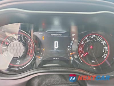 Zdjęcie 9 z 13 samochodu: 2023 DODGE CHALLENGER SXT VIN:2C3CDZAG0PH652774 - miniatura
