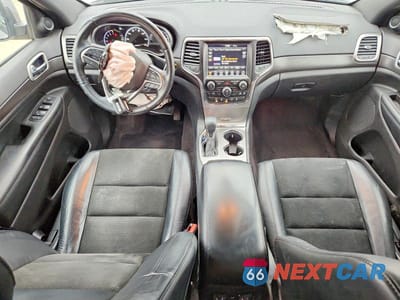 Zdjęcie 8 z 11 samochodu: 2018 JEEP GRAND CHEROKEE LAREDO VIN:1C4RJFAG1JC503894 - miniatura