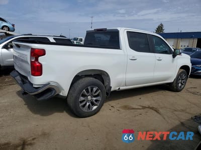 Trzecie zdjęcie samochodu z tyłu: 2021 CHEVROLET SILVERADO K1500 LT VIN:3GCUYDED6MG139578 - miniatura