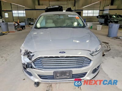 Piąte zdjęcie samochodu w środku: 2015 FORD FUSION SE VIN:3FA6P0HD0FR307115 - miniatura