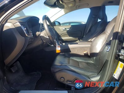 Zdjęcie 7 z 12 samochodu: 2022 VOLVO S60 B5 MOMENTUM VIN:7JRL12FZ5NG154358 - miniatura