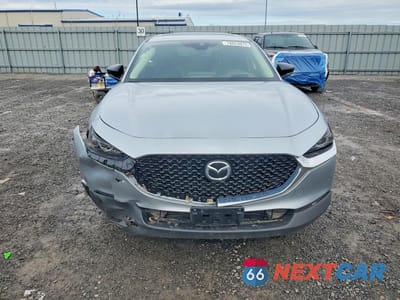 Piąte zdjęcie samochodu w środku: 2021 MAZDA CX-30 PREMIUM VIN:3MVDMBDY8MM235457 - miniatura