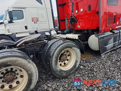 Zdjęcie 6 z 10 samochodu: 2016 INTERNATIONAL PROSTAR VIN:3HSDJSNR8GN261337 - miniatura