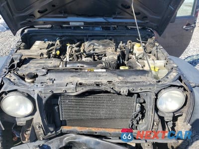 Zdjęcie 12 z 13 samochodu: 2014 JEEP WRANGLER VIN:1C4BJWDG2EL290392 - miniatura
