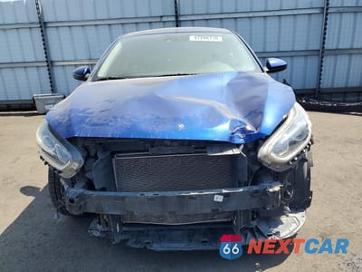 Piąte zdjęcie samochodu w środku: 2021 KIA FORTE LXS VIN:3KPF24AD1ME272101 - miniatura