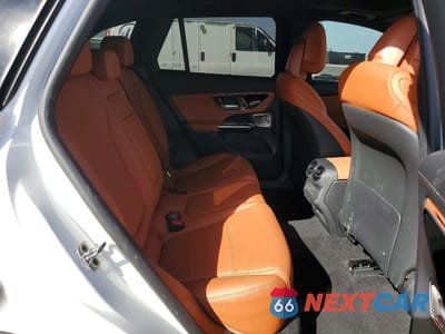 Zdjęcie 10 z 13 samochodu: 2023 MERCEDES-BENZ GLC 300 4MATIC VIN:W1NKM4HB6PU024731 - miniatura