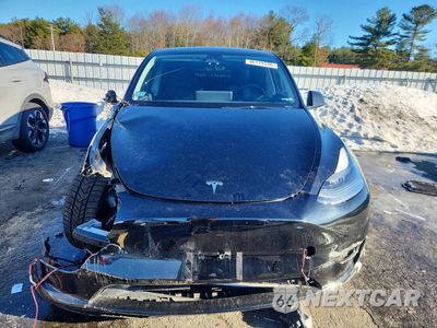 Piąte zdjęcie samochodu w środku: 2023 TESLA MODEL Y VIN:7SAYGDEE9PF856437 - miniatura