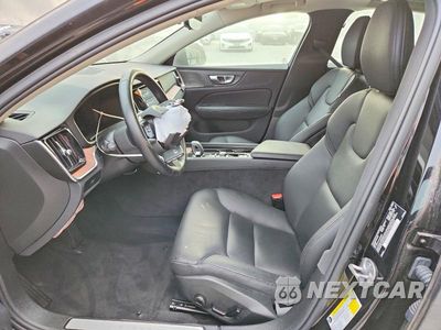 Zdjęcie 7 z 11 samochodu: 2025 VOLVO S60 PLUS VIN:7JRL12FC1SG368867 - miniatura