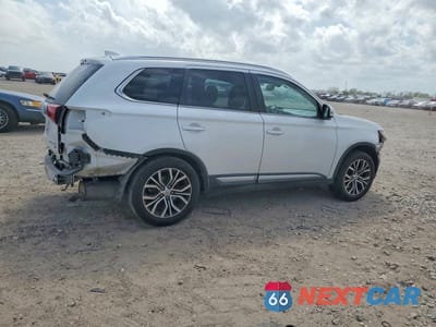 Trzecie zdjęcie samochodu z tyłu: 2018 MITSUBISHI OUTLANDER SE VIN:JA4AD3A39JZ054519 - miniatura