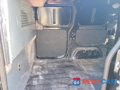 Zdjęcie 11 z 12 samochodu: 2017 NISSAN NV200 DELIVERY VAN VIN:3N6CM0KN0HK717686 - miniatura